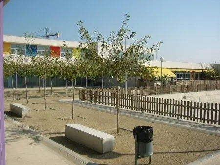 Escuela Los Cuatro Vientos (Els Quatre Vents) - Colegio público en Sant Jaume dels Domenys - foto 2
