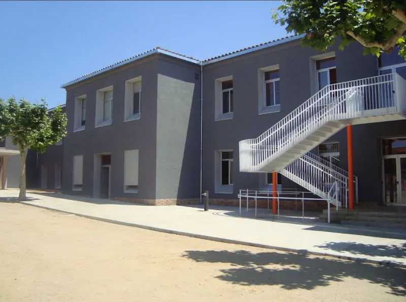 Escuela Maestro Marcelí Domingo
