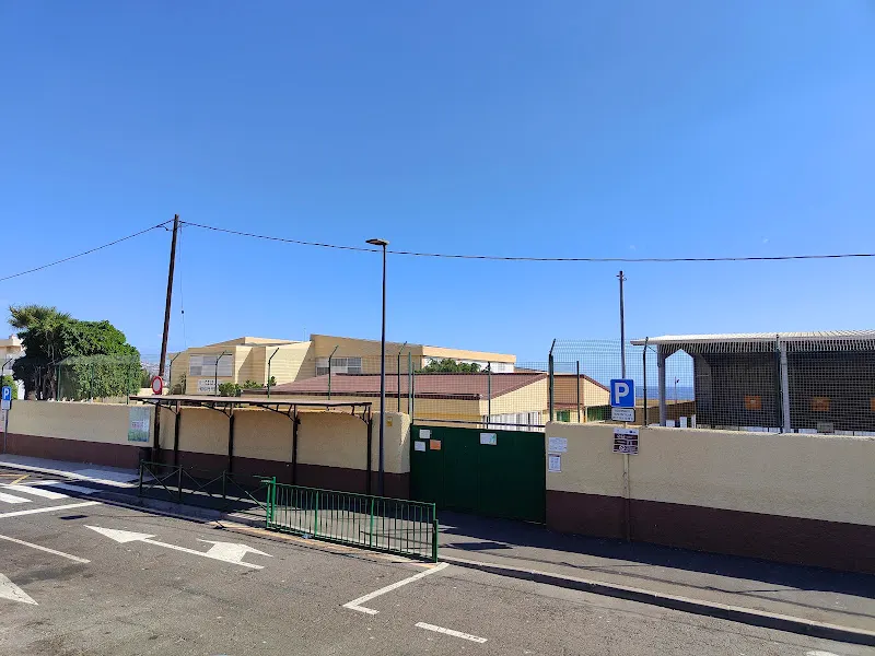 CEIP Príncipe Felipe - Colegio público en Candelaria - foto 2