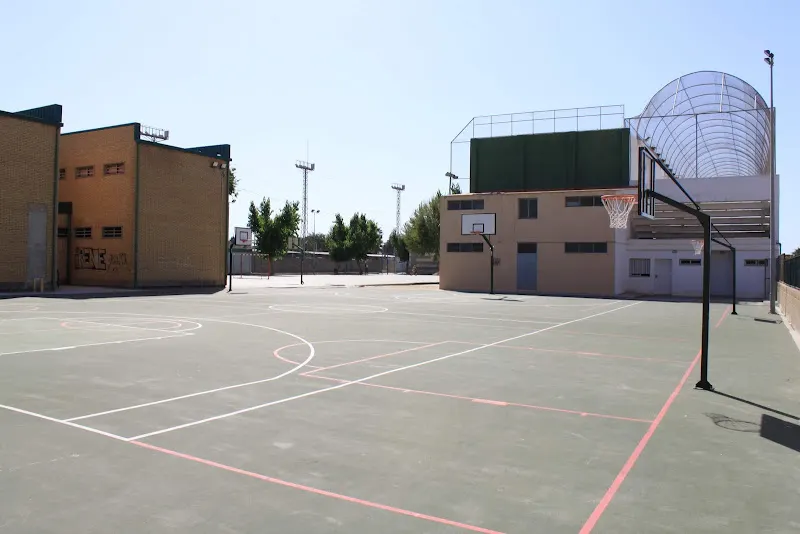 CEIP Tomàs Albert - Colegio público en Sagunto - foto 2