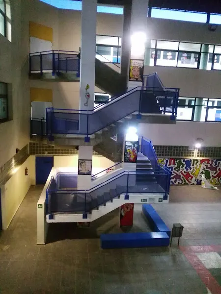 Instituto De Educación Secundaria 25 D'Abril