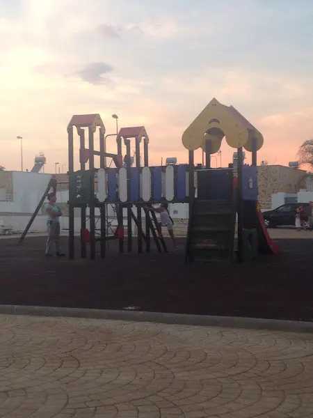 CEIP 8 d'Abril - San Antonio de Benageber