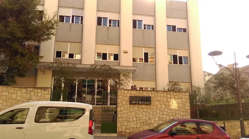 Colegio Liceo Hispano S. L.