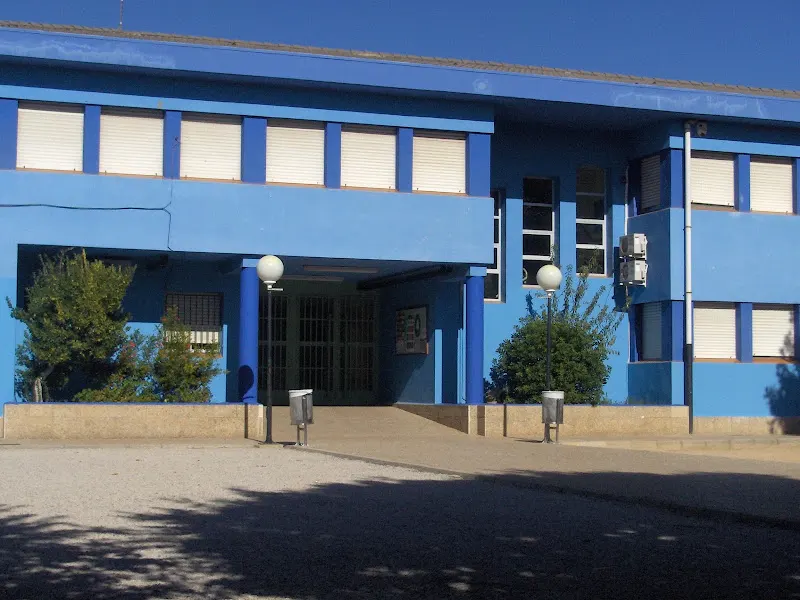 Escola Doctor Sanchís Guarner - Colegio público en Pobla Llarga (la) - foto 2