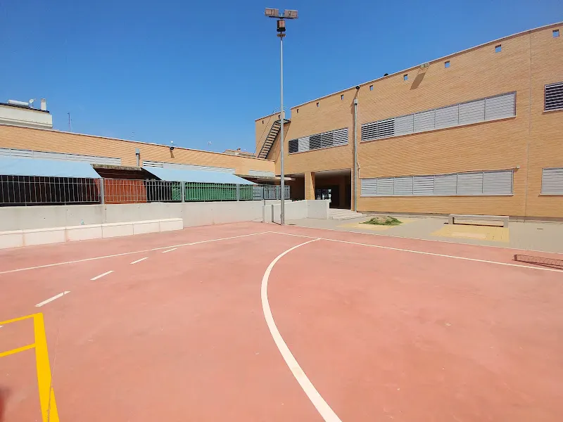 Colege Públic / Colegio Público Miguel Hernández