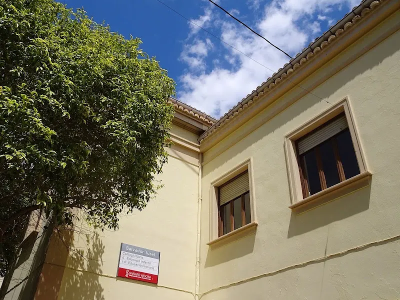 CEIP Salvador Tuset - Colegio público en Valencia - foto 2