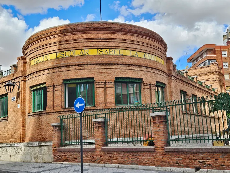 CEIP Isabel la Católica - Colegio público en Valladolid - foto 2