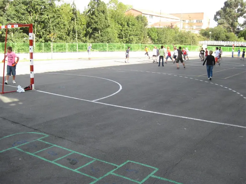 Colegio Público Larrañazubi - Colegio público en Getxo - foto 2