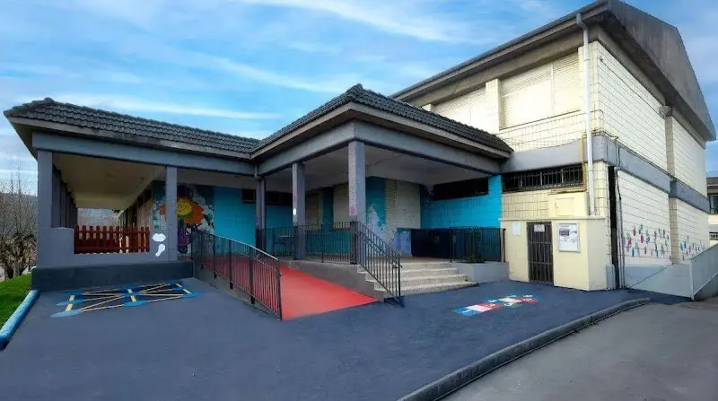 Colegio Público Maestra Emília Zuza Brun Kabiezes - Colegio público en Santurtzi - foto 2