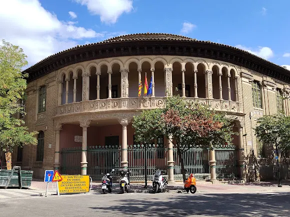 Colegio Público Gascón y Marín