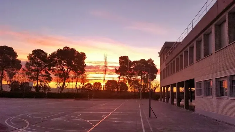 Colegio Escolapias Santa Engracia (Fundación Educativa Escolapias) - Colegio bilingüe en Zaragoza - foto 2