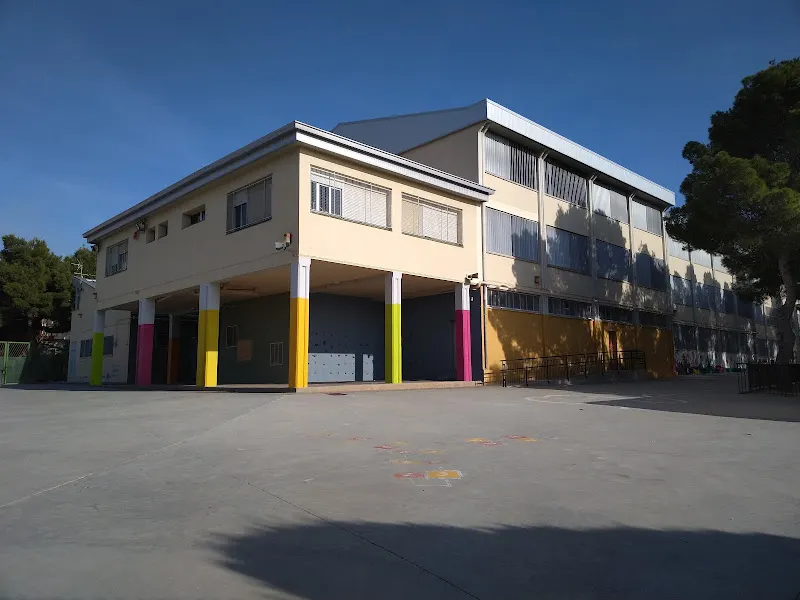 CEIP Ramón Sainz de Varanda - Colegio público en Zaragoza - foto 2
