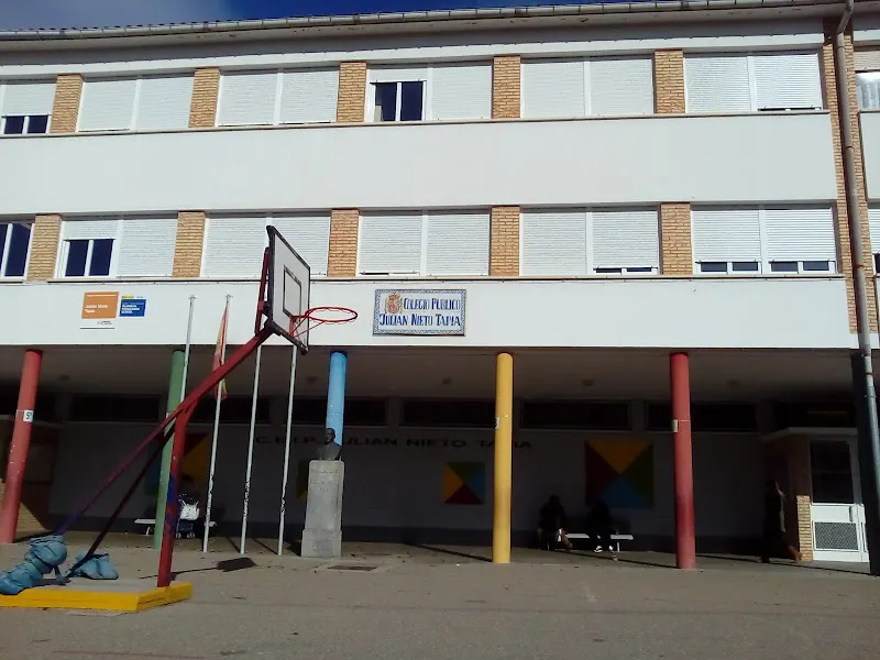 CEIP Julián Nieto Tapia