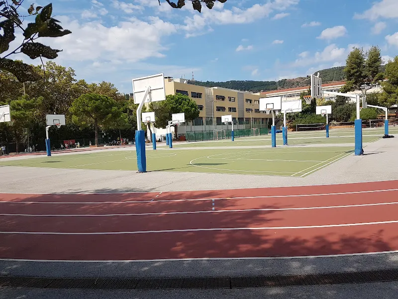Liceo Francés de Barcelona LFB Lycée français de Barcelone - Barcelona