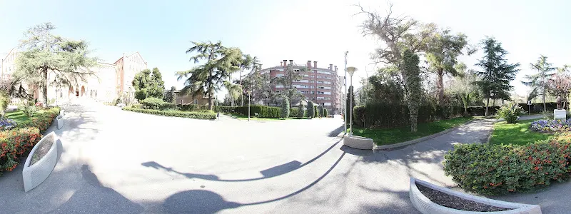 Col·legi Jesús-Maria Sant Gervasi - Colegio religioso en Barcelona - foto 2