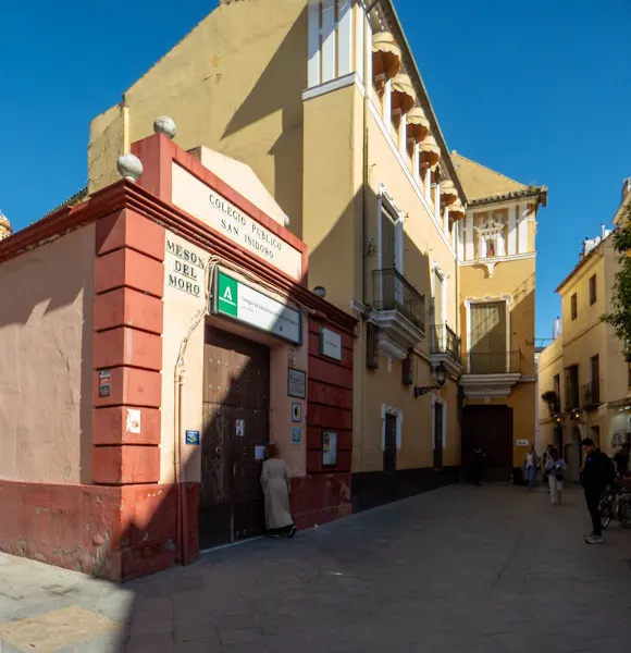 Colegio Diocesano San Isidoro - Escuela católica en Sevilla - foto 2