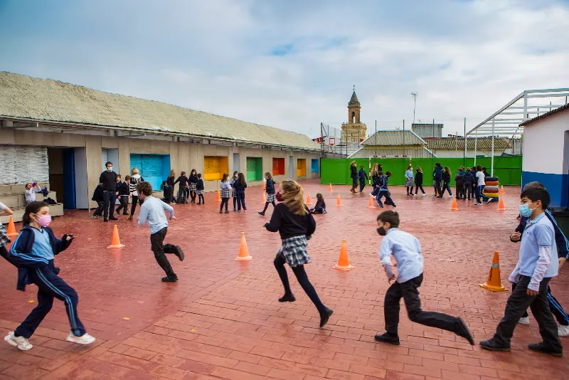 Colegio Calderón de la Barca / Centro Concertado - Colegio concertado en Sevilla - foto 2