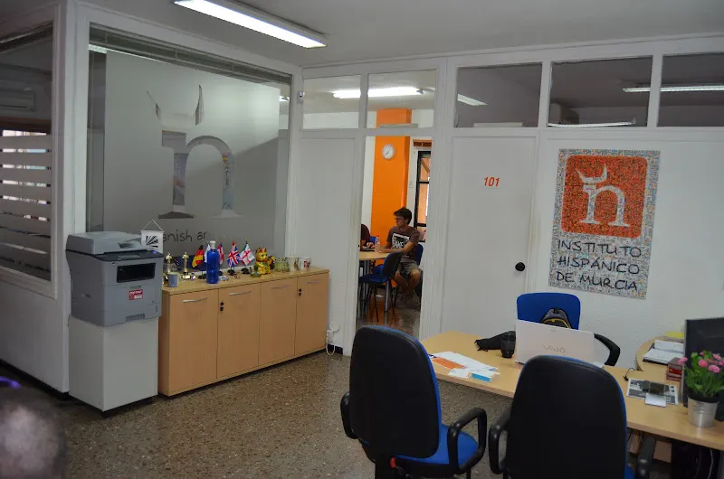 Instituto Hispánico de Murcia - Academia de idiomas en Murcia - foto 2