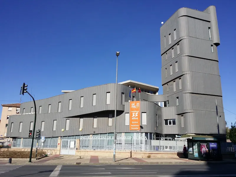Escuela Oficial de Idiomas de Murcia - Centro educativo en Murcia - foto 2
