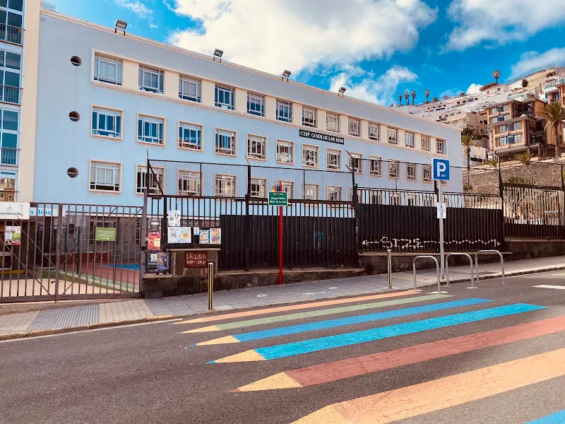 CEIP Giner de los Ríos - Colegio público en Palmas de Gran Canaria (Las) - foto 2