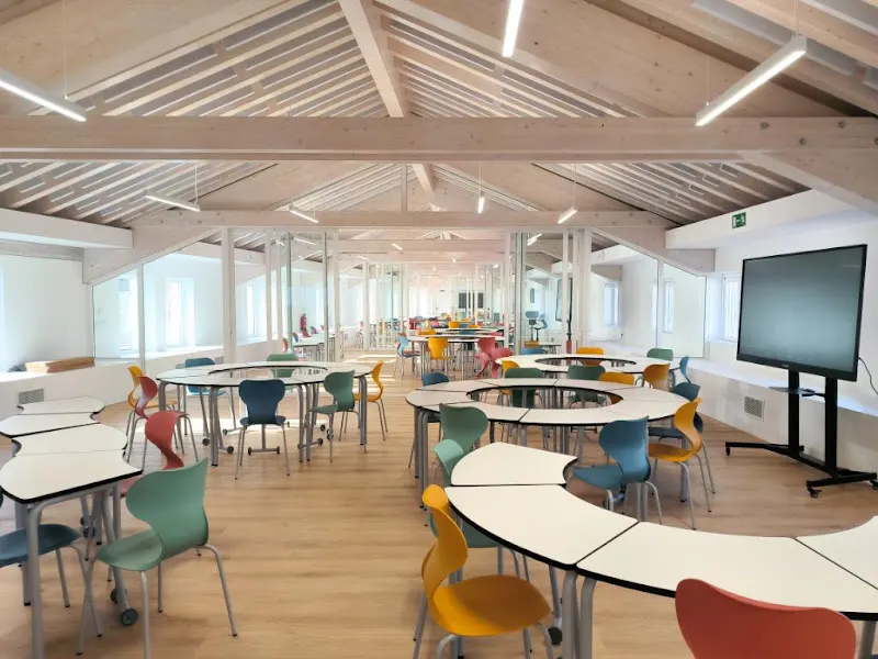 El Carmen Indautxu - Colegio religioso en Bilbao - foto 3