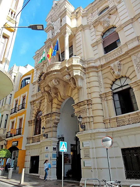 IES Maimónides - Instituto de secundaria en Córdoba - foto 2