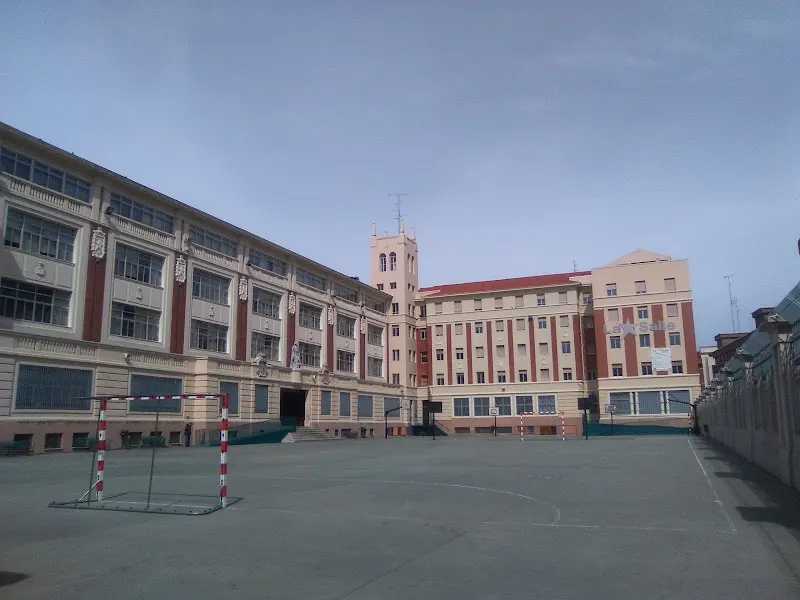 Colegio San Juan Bautista de La Salle - Colegio concertado en Valladolid - foto 2