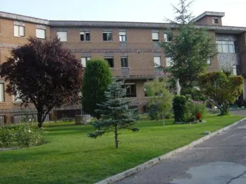 Colegio Juan XXIII (Discípulas de Jesús) - Valladolid