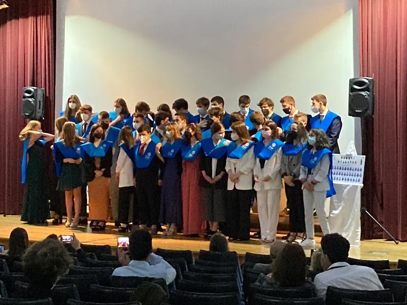 Colegio San José de Cluny - Colegio concertado en Vigo - foto 2