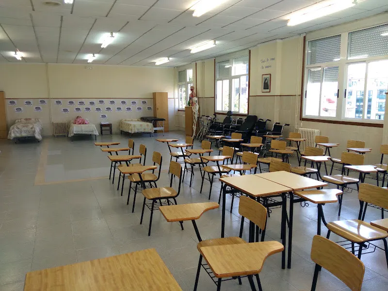 Centro Privado-Concertado de Enseñanza María Inmaculada - Vigo