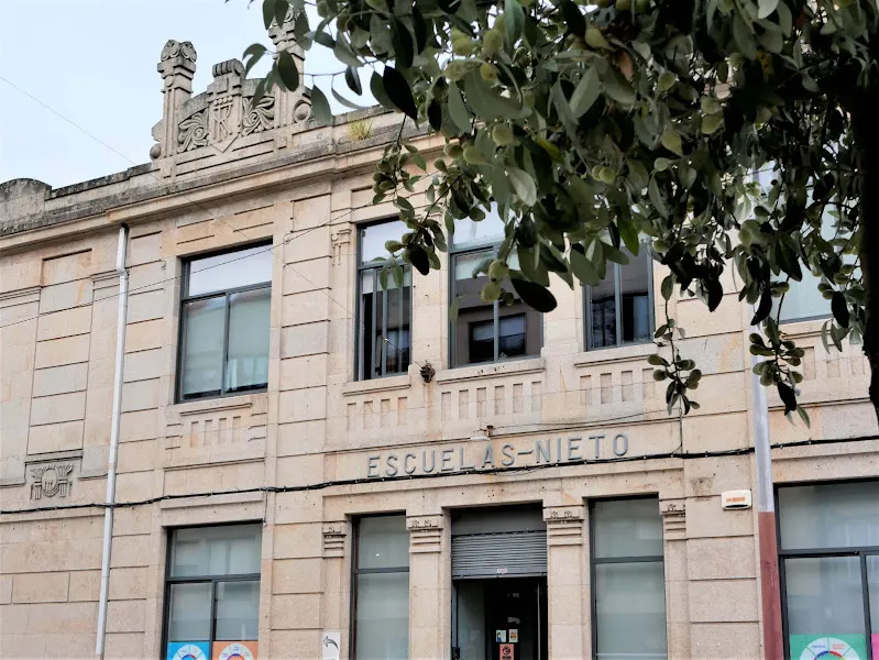 Escuelas Nieto - Colegio concertado en Vigo - foto 2