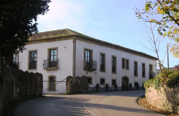Colegio Corazón de María - Jardín de infancia en Gijón - foto 3