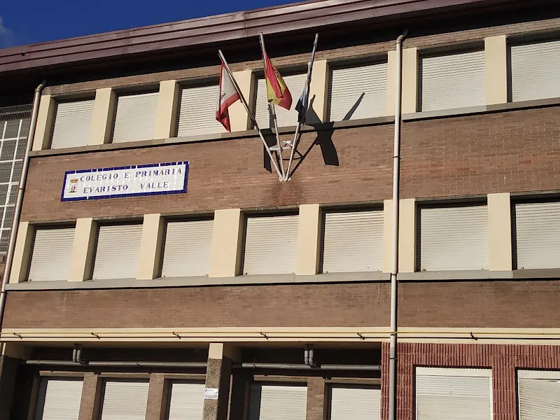 C.E.I.P. Evaristo Valle - Gijón