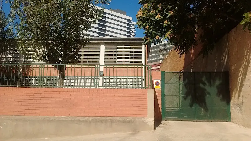 Instituto Escuela Pere Lliscart - Institución educativa en Hospitalet de Llobregat (L) - foto 2