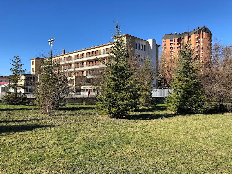 CEIP San Ignacio HLHI - Colegio público en Vitoria-Gasteiz - foto 2