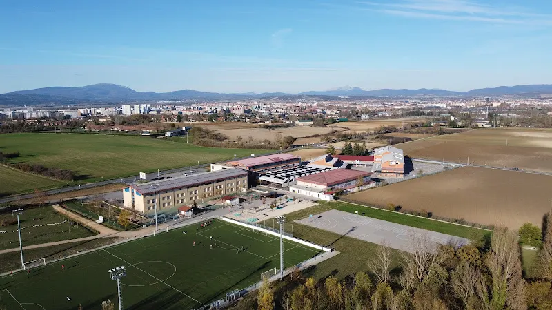 Olabide Ikastola Kooperatiba Elkartea - Colegio concertado en Vitoria-Gasteiz - foto 2