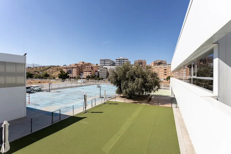 Colegio María Nebrera - Granada