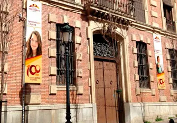 Colegio Nuestra Señora de las Mercedes Granada - Colegio concertado en Granada - foto 2