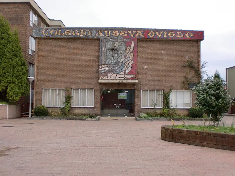Colegio Marista Auseva - Colegio concertado en Oviedo - foto 3