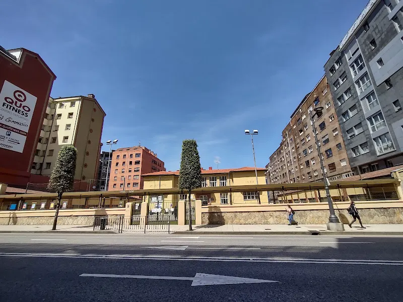 CEIP Pablo Miaja - Colegio público en Oviedo - foto 2