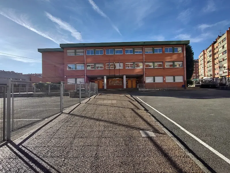 CEIP Lorenzo Novo Mier - Colegio público en Oviedo - foto 2