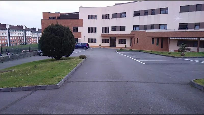Colegio FEC Santo Ángel de la Guarda - Oviedo