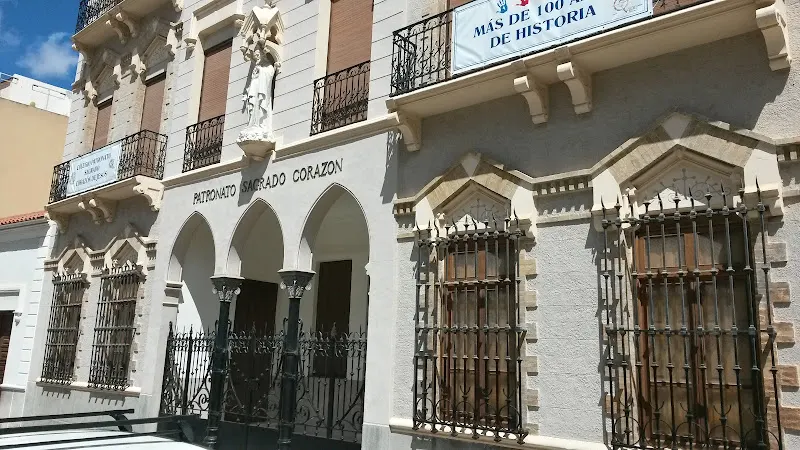 Colegio Patronato del Sagrado Corazón De Jesús - Colegio religioso en Cartagena - foto 2