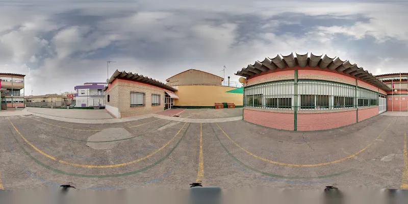 C.E.I.P. Bilingüe Ntra. Sra. de los Dolores - Colegio público en Cartagena - foto 2
