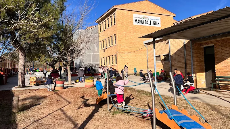 Escuela Maria Galí Guix - Colegio público en Terrassa - foto 2