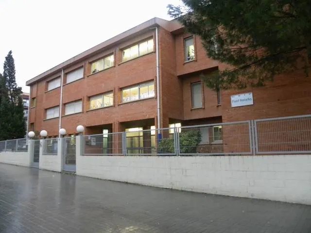 Escuela Font Rosella - Escuela primaria en Sabadell - foto 2