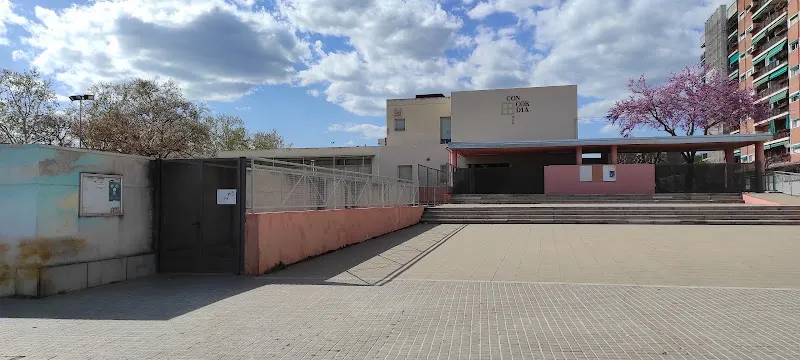 Escuela Concordia - Escuela primaria en Sabadell - foto 2