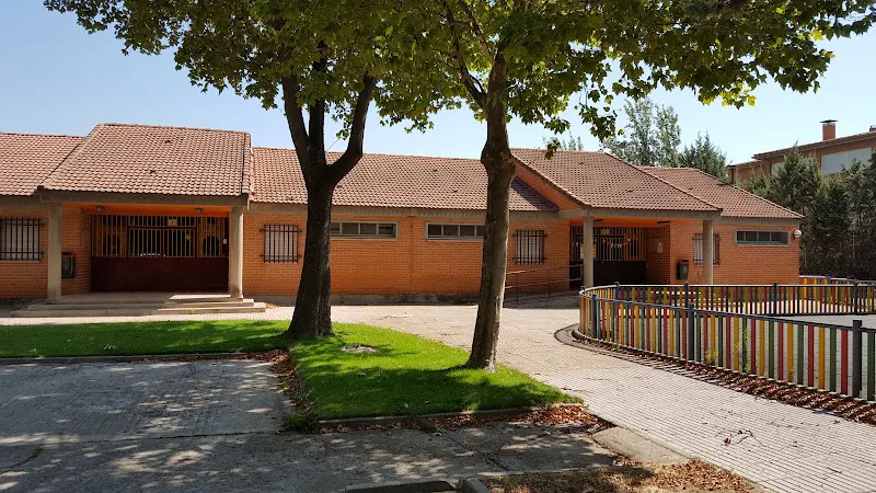 CEIP Jorge Guillén - Colegio público en Mostoles - foto 2