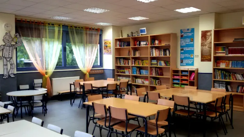 CEIP Mozart - Escuela de primaria en Alcalá de Henares - foto 2