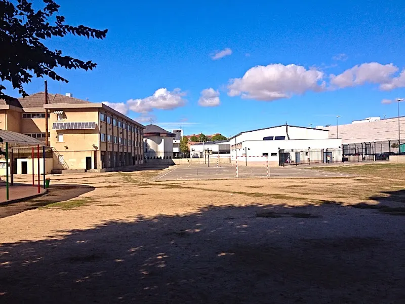 CEIP Dulcinea - Colegio público en Alcalá de Henares - foto 2